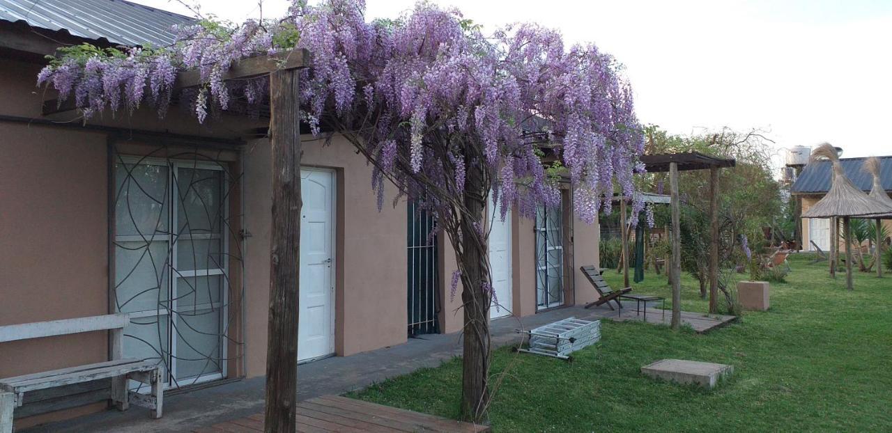 Aitue Bungalows Gualeguaychu Exterior photo